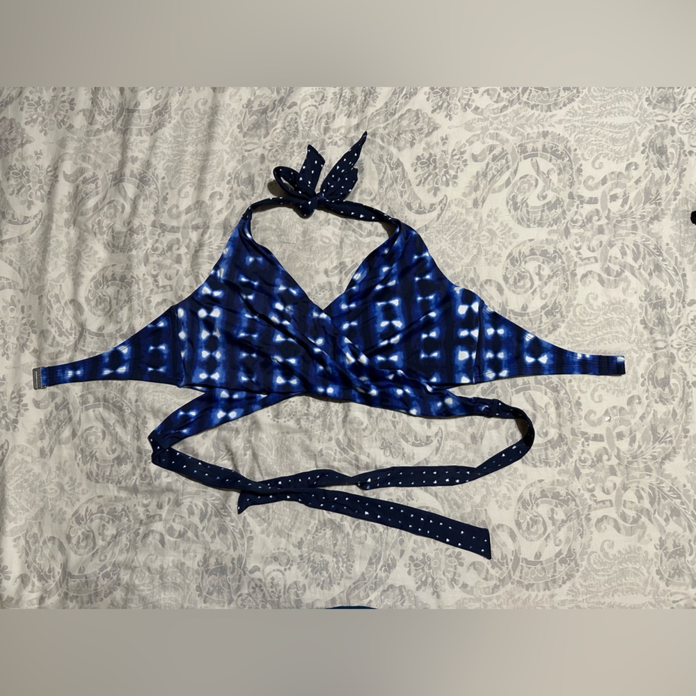 Athleta bikini top